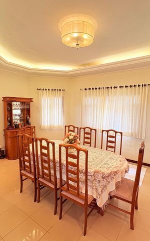 Casa de condomínio à venda com 500m², 5 quartos e 5 vagasSala de Jantar