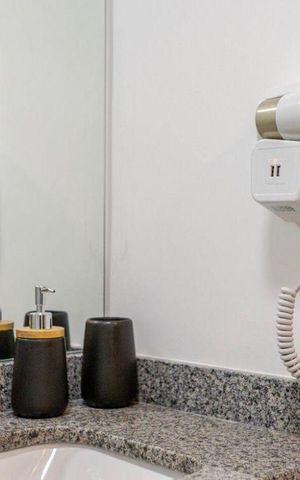 Studio à venda com 27m², 1 quarto e sem vaga Studio à venda com 27m², 1 quarto e sem vagaBanheiro