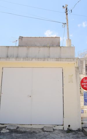 Casa à venda com 150m², 3 quartos e 1 vagaPlaca