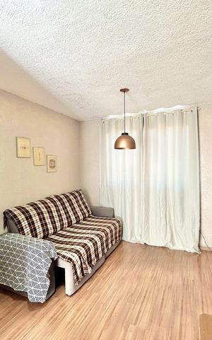 Apartamento à venda com 40m², 2 quartos e 1 vaga Apartamento à venda com 40m², 2 quartos e 1 vagaSala