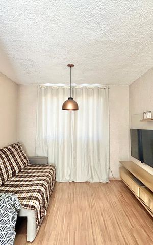 Apartamento à venda com 40m², 2 quartos e 1 vaga Apartamento à venda com 40m², 2 quartos e 1 vagaSala