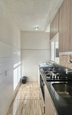 Apartamento à venda com 40m², 2 quartos e 1 vaga Apartamento à venda com 40m², 2 quartos e 1 vagaCozinha