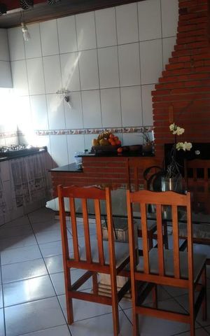 Casa à venda com 225m², 4 quartos e 3 vagas