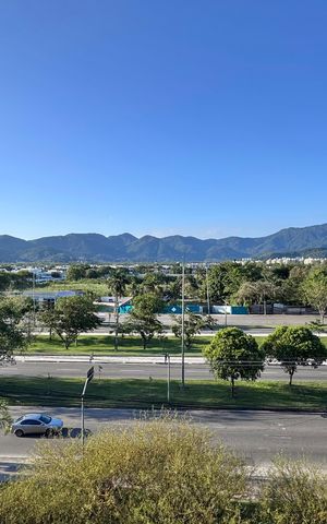 Apartamento à venda com 99m², 3 quartos e 2 vagasVaranda