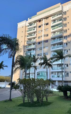 Apartamento à venda com 99m², 3 quartos e 2 vagasFachada
