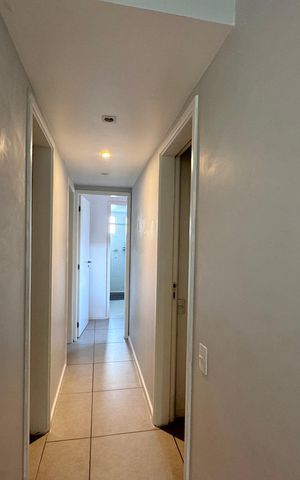 Apartamento à venda com 99m², 3 quartos e 2 vagasCorredor