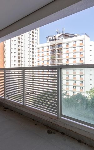 Studio para alugar com 33m², 1 quarto e sem vaga Studio para alugar com 33m², 1 quarto e sem vagaVaranda
