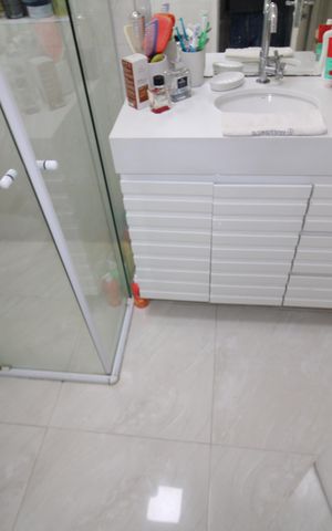 Apartamento à venda com 57m², 2 quartos e 1 vagaBanheiro