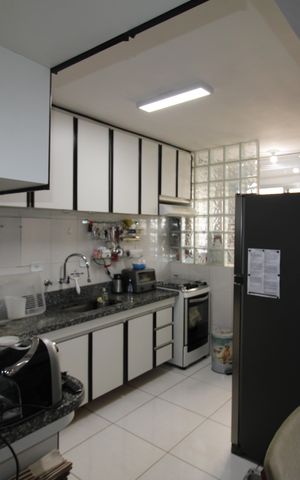 Apartamento à venda com 57m², 2 quartos e 1 vagaSala / Cozinha