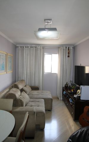 Apartamento à venda com 57m², 2 quartos e 1 vagaSala / Cozinha