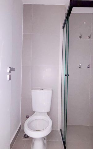Studio para alugar com 26m², 1 quarto e sem vaga Studio para alugar com 26m², 1 quarto e sem vagaBanheiro