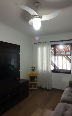 Casa à venda com 222m², 3 quartos e 3 vagasSala 