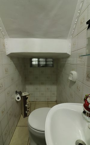 Casa à venda com 222m², 3 quartos e 3 vagasLavabo 1