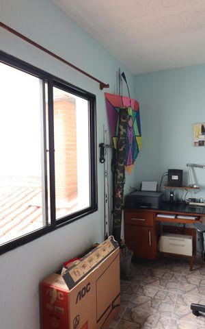 Casa à venda com 222m², 3 quartos e 3 vagasQuarto de Serviço