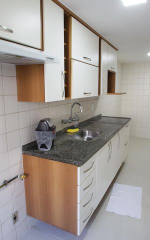 Apartamento para alugar com 180m², 3 quartos e 2 vagasCozinha