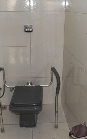 Apartamento para alugar com 143m², 2 quartos e 2 vagasBanheiro da Suíte