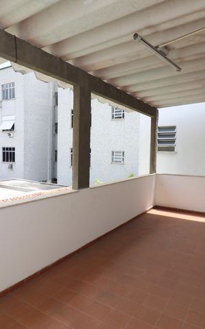 Casa à venda com 400m², 4 quartos e 2 vagasVaranda 3