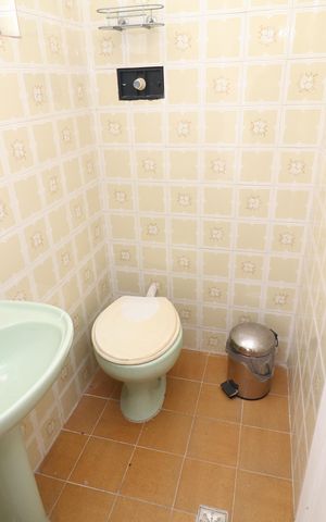 Casa à venda com 400m², 4 quartos e 2 vagasBanheiro da Suíte de hospedes
