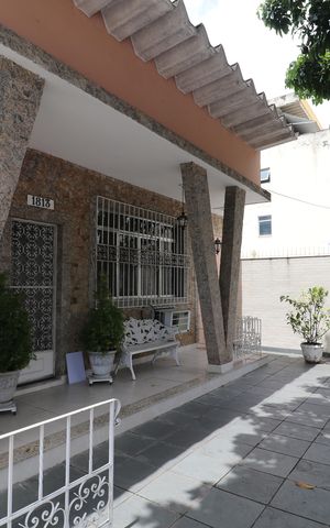 Casa à venda com 400m², 4 quartos e 2 vagasVaranda 2