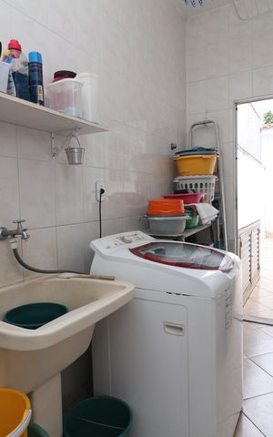 Casa à venda com 400m², 4 quartos e 2 vagasÁrea de Serviço