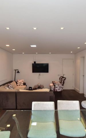 Apartamento à venda com 141m², 3 quartos e 2 vagasSala