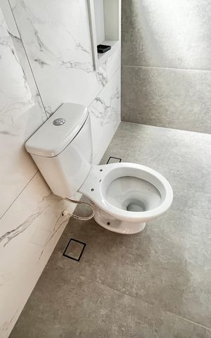 Casa à venda com 140m², 4 quartos e 2 vagas Casa à venda com 140m², 4 quartos e 2 vagasBanheiro da Suíte 2