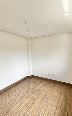 Casa à venda com 140m², 4 quartos e 2 vagas Casa à venda com 140m², 4 quartos e 2 vagasQuarto 4