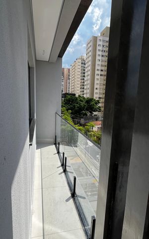 Casa à venda com 140m², 4 quartos e 2 vagas Casa à venda com 140m², 4 quartos e 2 vagasVaranda da Suíte 3