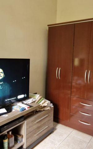 Casa de condomínio à venda com 190m², 4 quartos e 1 vaga