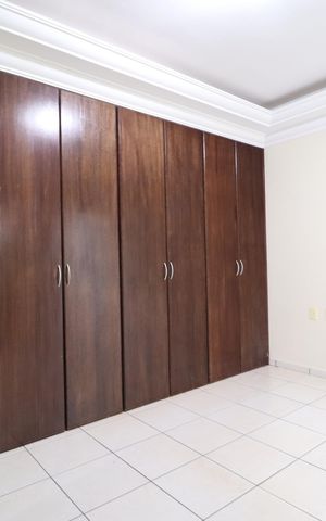 Casa para alugar com 219m², 4 quartos e 3 vagasSuíte 1