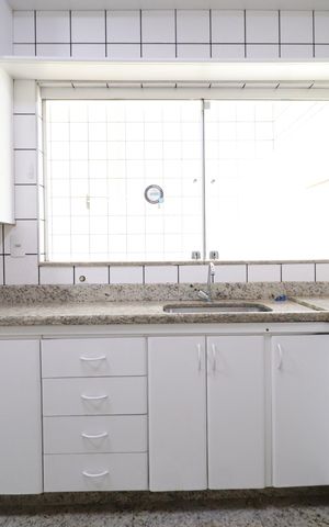 Casa para alugar com 219m², 4 quartos e 3 vagasCozinha