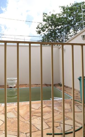 Casa para alugar com 219m², 4 quartos e 3 vagasÁrea Externa