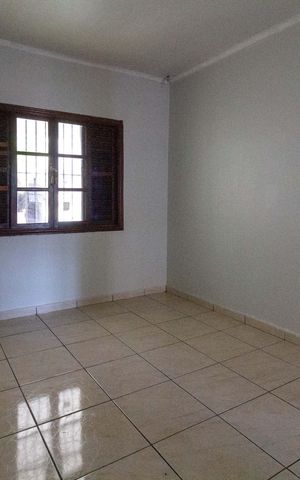 Casa à venda com 320m², 2 quartos e 5 vagasQuarto 