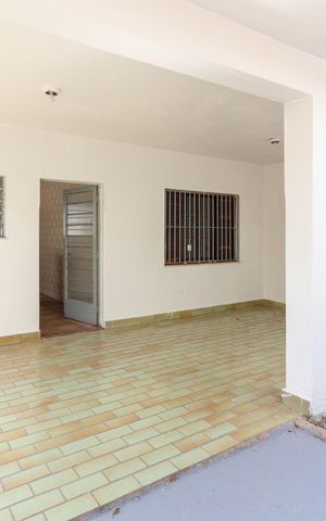 Casa à venda com 320m², 2 quartos e 5 vagasÁrea de Serviço