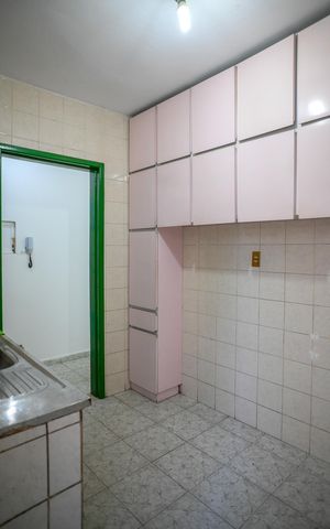Apartamento à venda com 100m², 2 quartos e sem vaga Apartamento à venda com 100m², 2 quartos e sem vagaCozinha