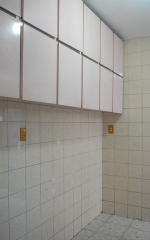 Apartamento à venda com 100m², 2 quartos e sem vaga Apartamento à venda com 100m², 2 quartos e sem vagaCozinha