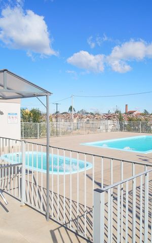 Apartamento à venda com 47m², 2 quartos e 1 vagaÁrea comum - Piscina