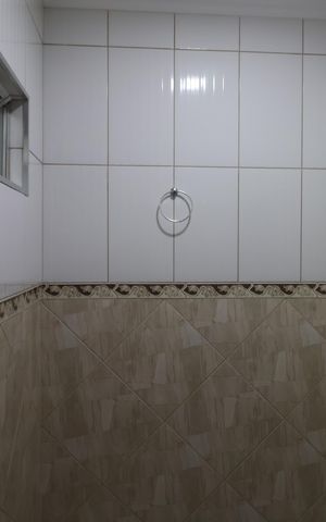 Casa à venda com 180m², 4 quartos e 3 vagasBanheiro
