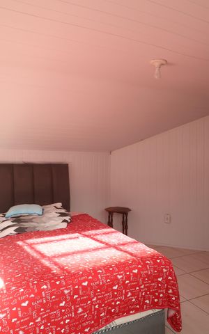 Casa à venda com 180m², 4 quartos e 3 vagasSuite 2