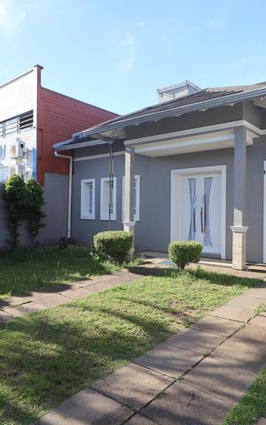 Casa à venda com 180m², 4 quartos e 3 vagasÁrea externa