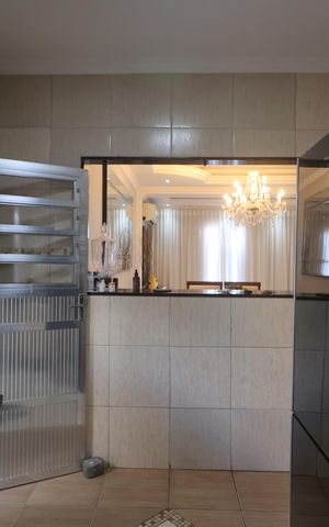 Casa à venda com 180m², 4 quartos e 3 vagasCozinha