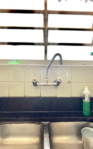 Casa à venda com 600m², 5 quartos e 4 vagas Casa à venda com 600m², 5 quartos e 4 vagasCozinha