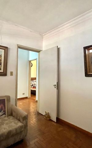 Casa à venda com 600m², 5 quartos e 4 vagas Casa à venda com 600m², 5 quartos e 4 vagasQuarto 2