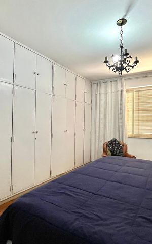 Casa à venda com 600m², 5 quartos e 4 vagas Casa à venda com 600m², 5 quartos e 4 vagasSuite