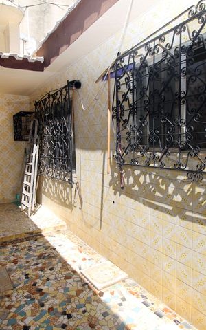 Casa à venda com 300m², 2 quartos e 4 vagasÁrea de Serviço