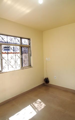 Casa à venda com 300m², 2 quartos e 4 vagasSala
