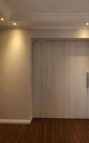 Apartamento à venda com 138m², 2 quartos e 2 vagas Apartamento à venda com 138m², 2 quartos e 2 vagasSala tv