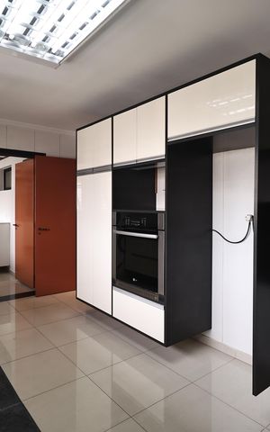 Apartamento à venda com 138m², 2 quartos e 2 vagas Apartamento à venda com 138m², 2 quartos e 2 vagasCozinha