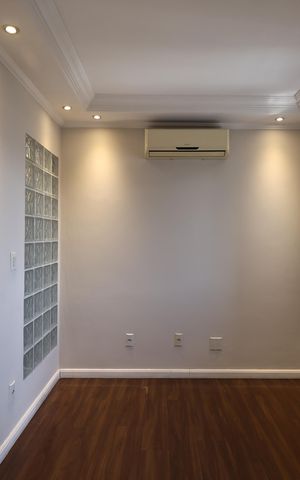 Apartamento à venda com 138m², 2 quartos e 2 vagas Apartamento à venda com 138m², 2 quartos e 2 vagasSala tv