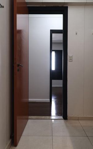 Apartamento à venda com 138m², 2 quartos e 2 vagas Apartamento à venda com 138m², 2 quartos e 2 vagasBanheiro